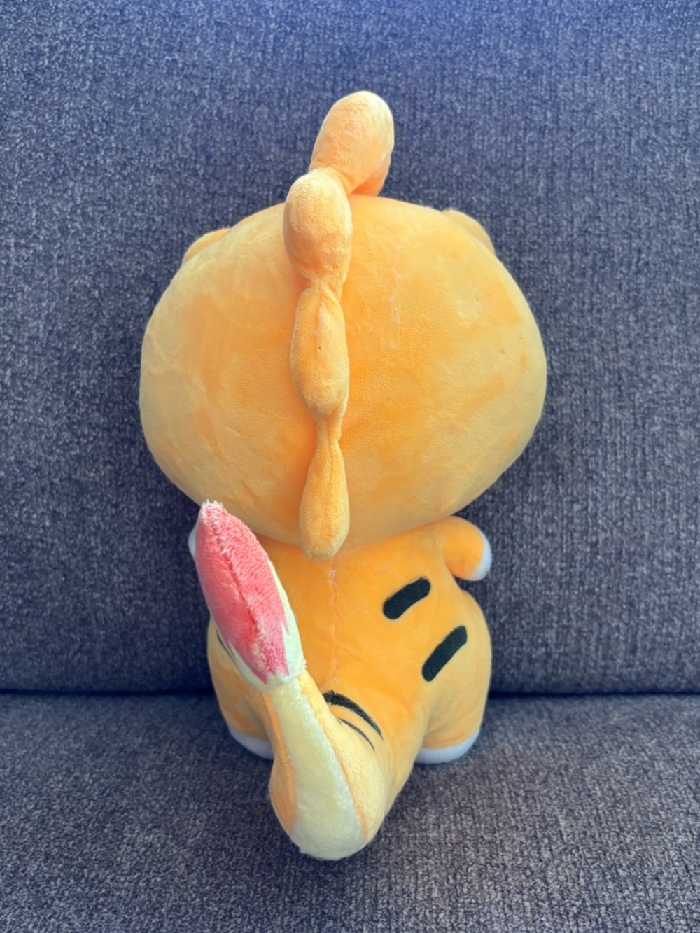 Hello Kitty plush - Picture 3 of 7